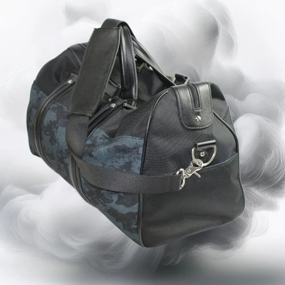 Robert Graham Reavy Black Blue Camo Weekender Duffle Style Carry-On Bag
